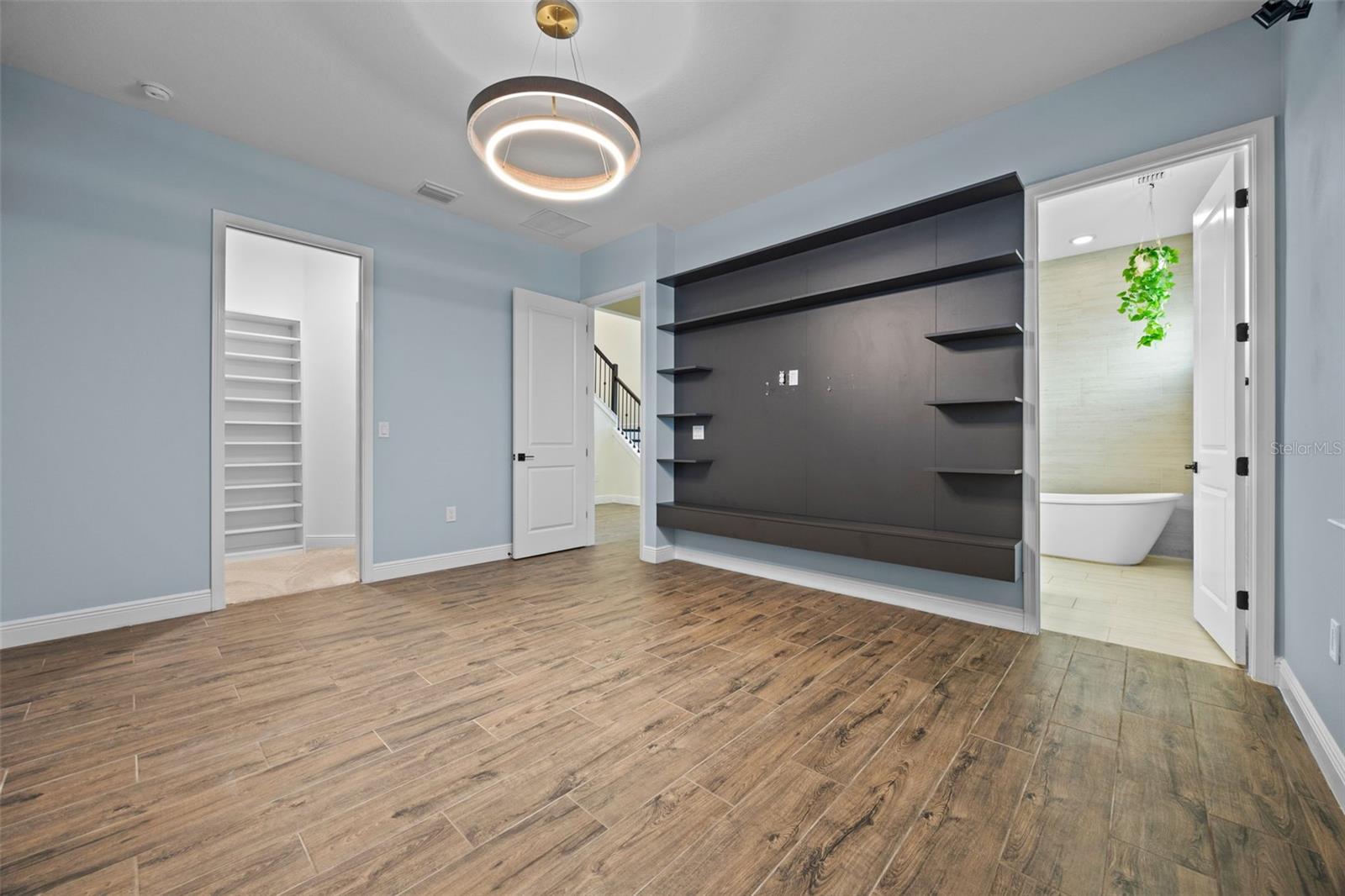 BELLA COLLINA WEST SUB - Residential