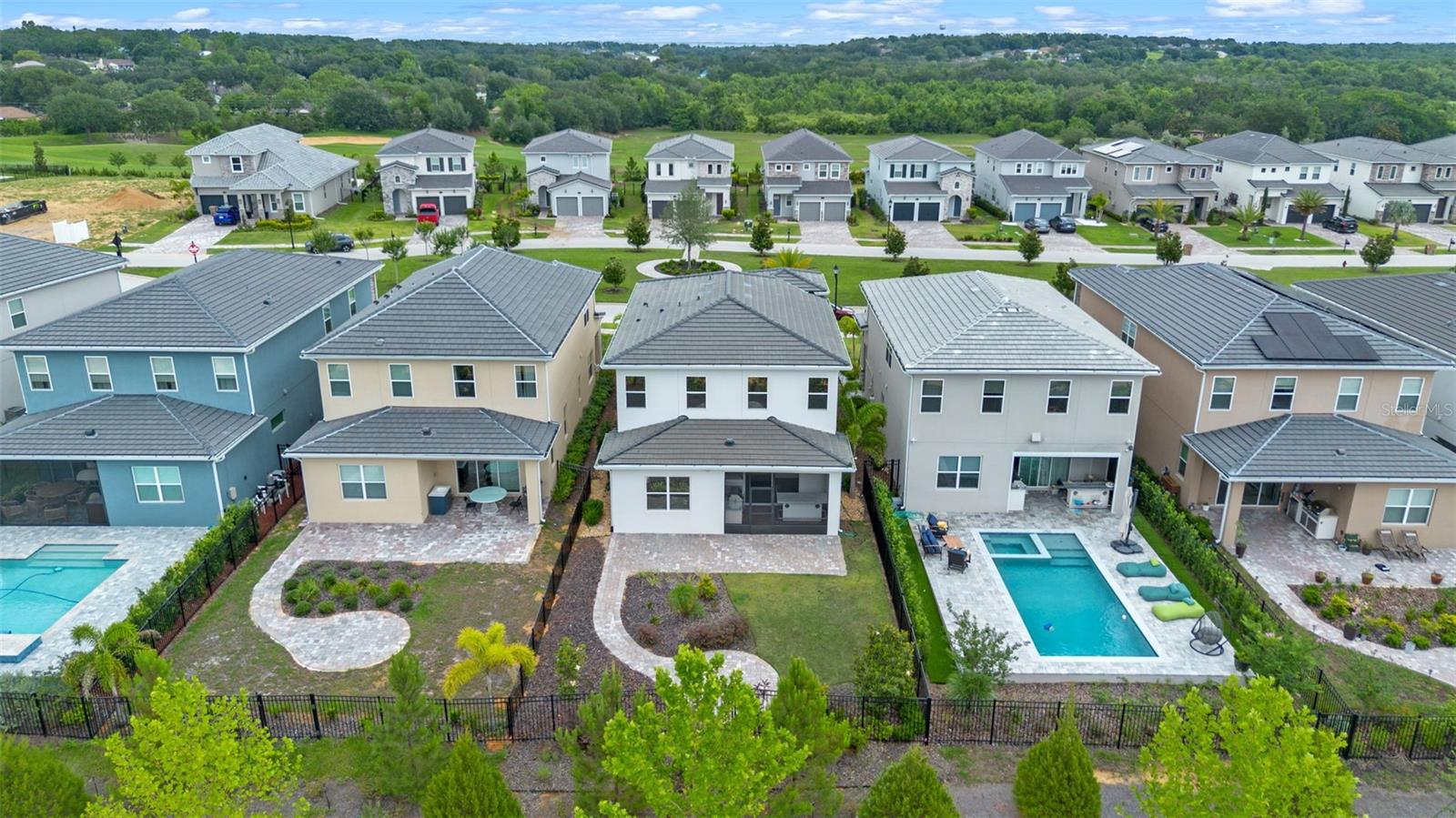 BELLA COLLINA WEST SUB - Residential