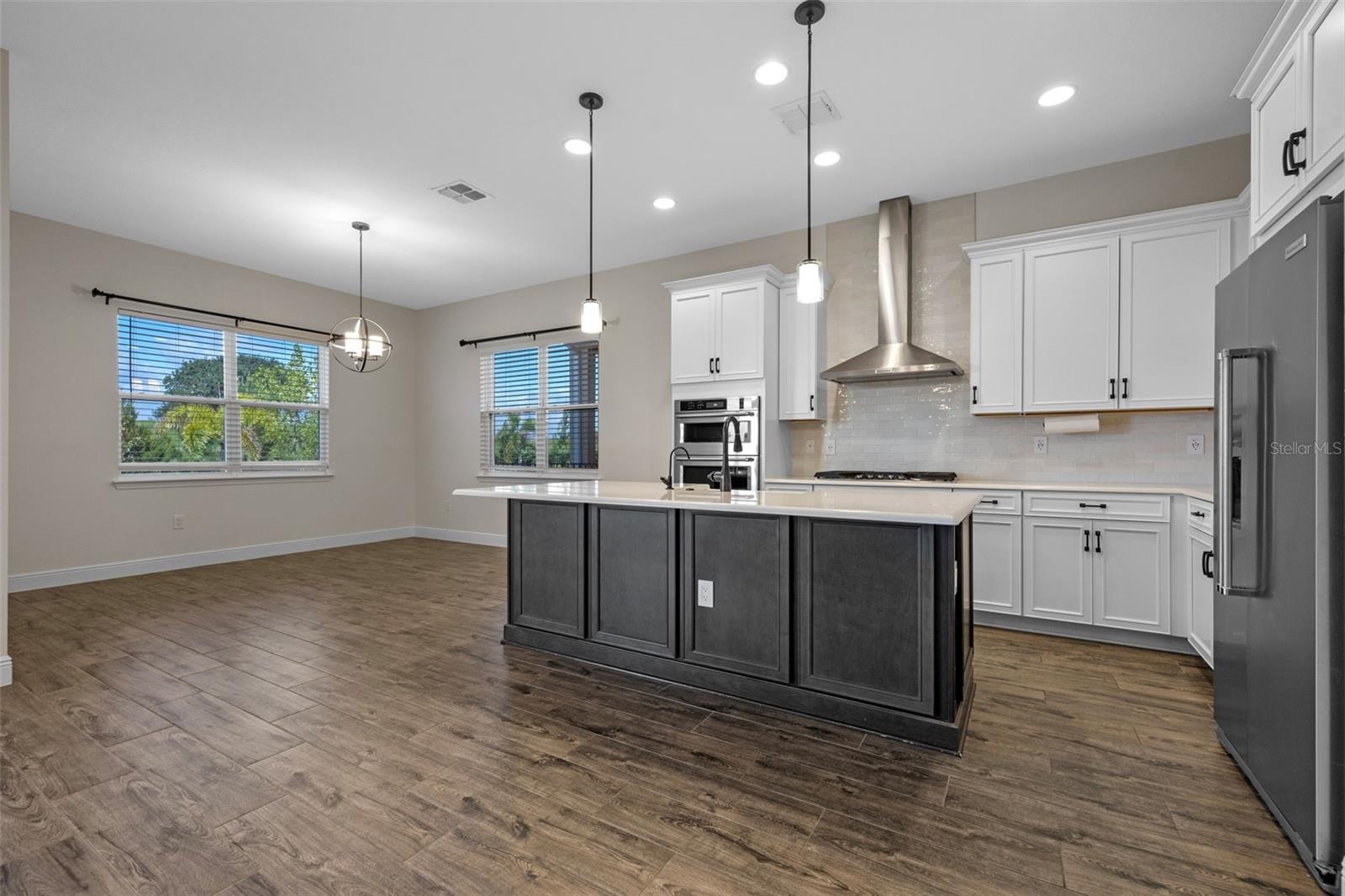 BELLA COLLINA WEST SUB - Residential