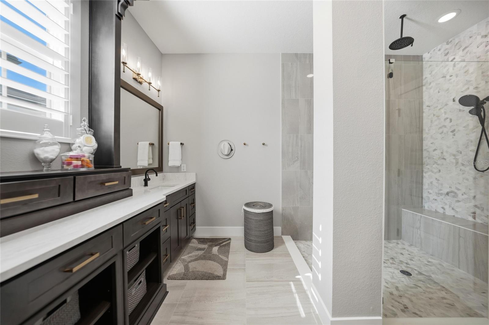 EVERLY/WELLEN PARK - Residential