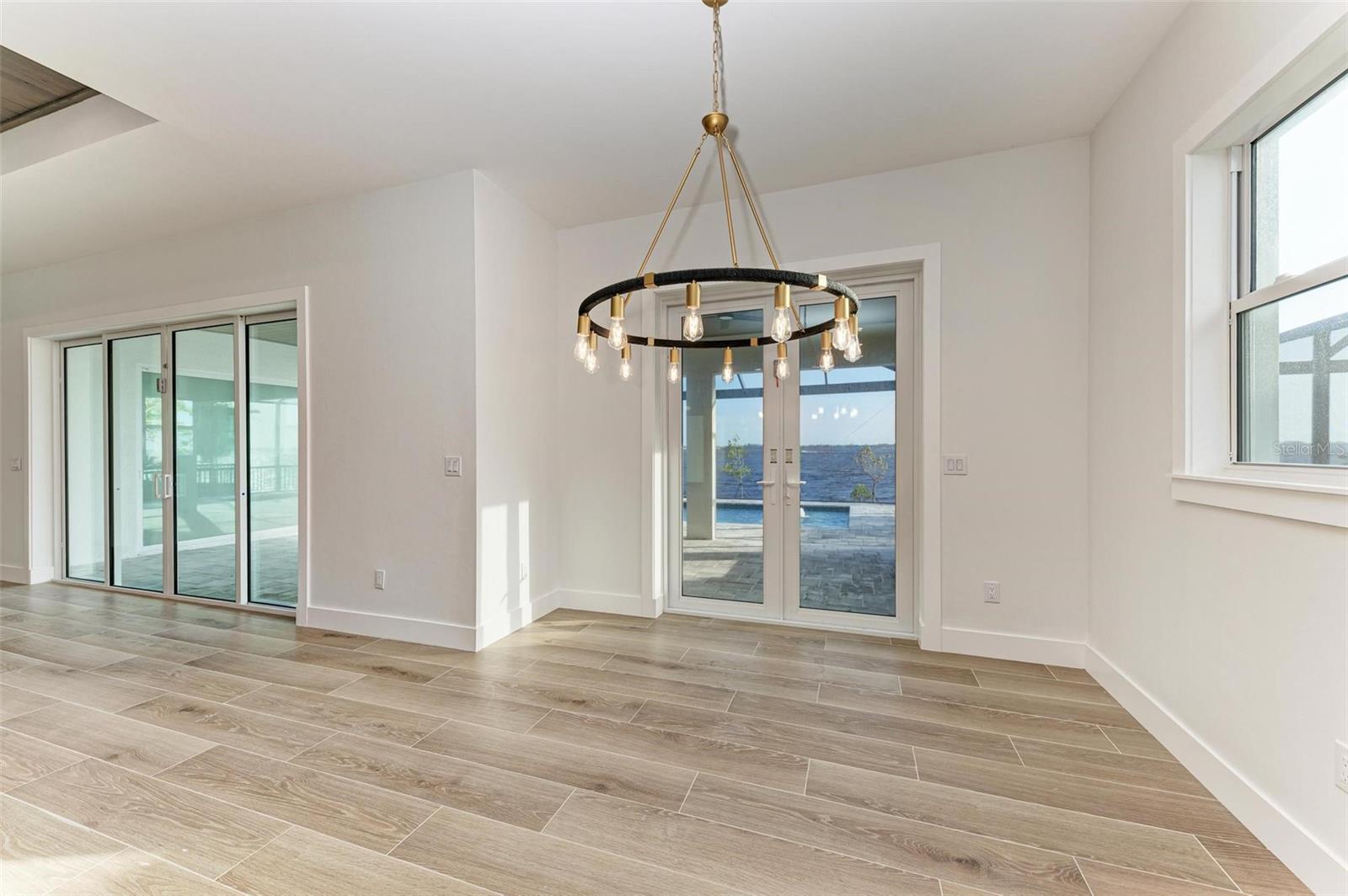 SUNCOAST HARBOR - Residential