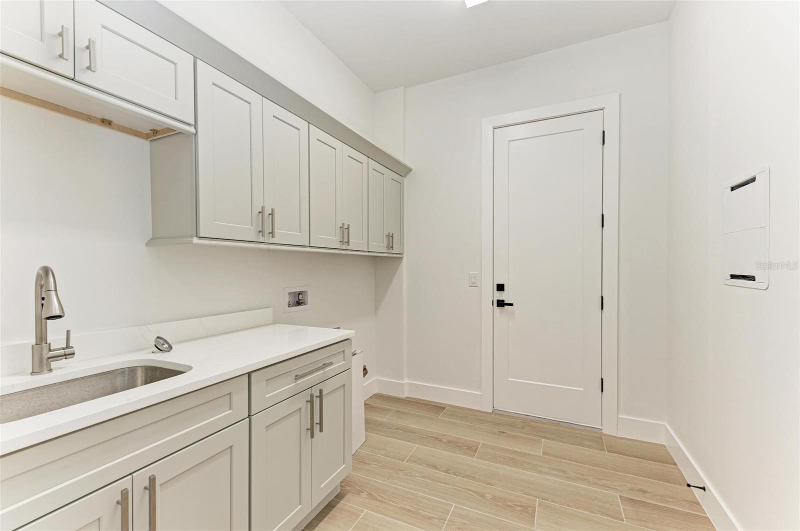 SUNCOAST HARBOR - Residential