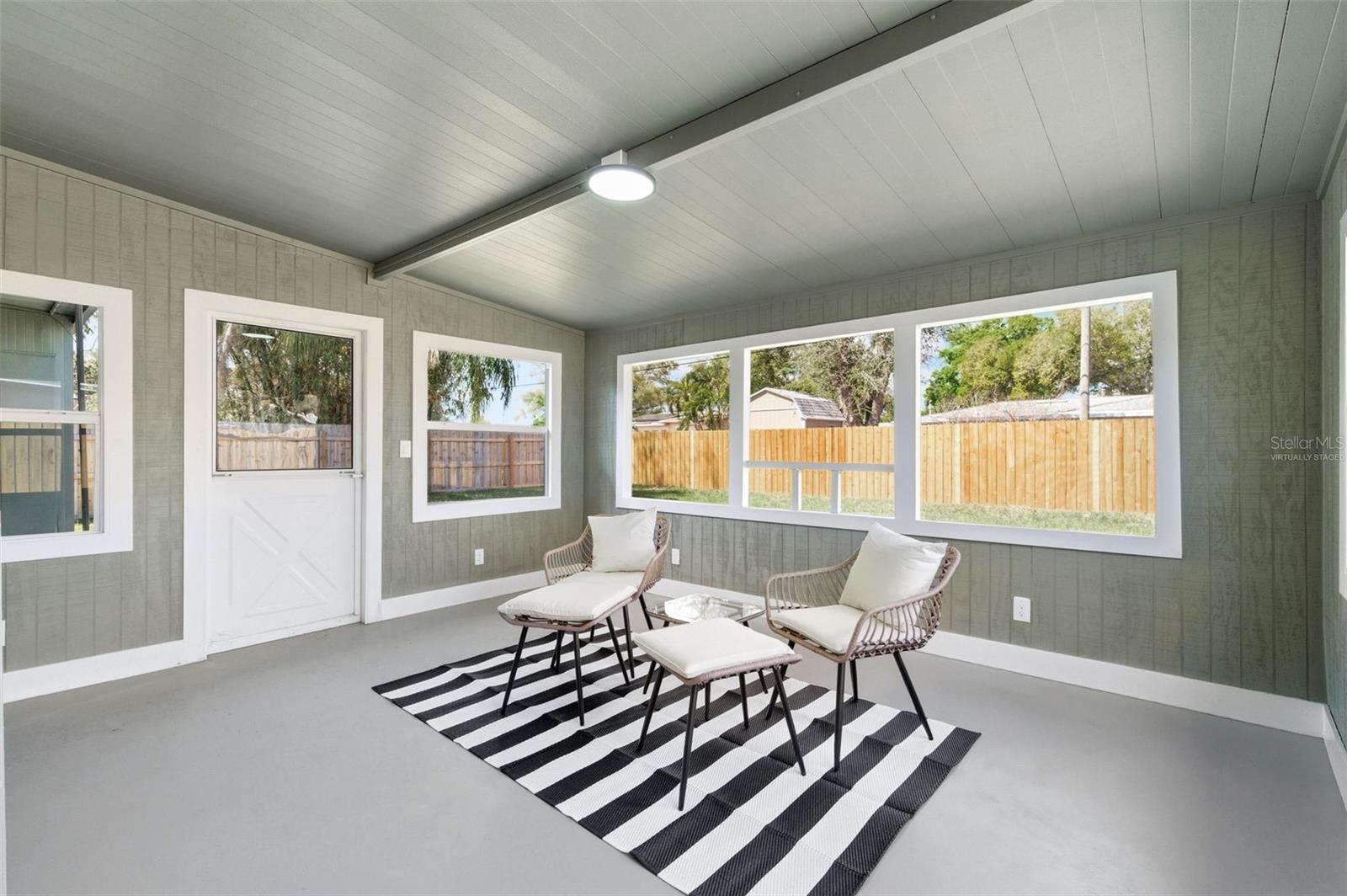 SIRMONS ESTATES - Residential