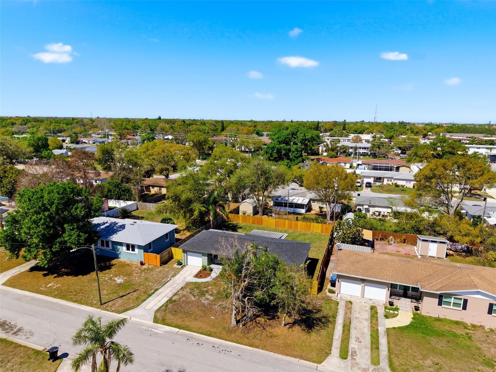 SIRMONS ESTATES - Residential