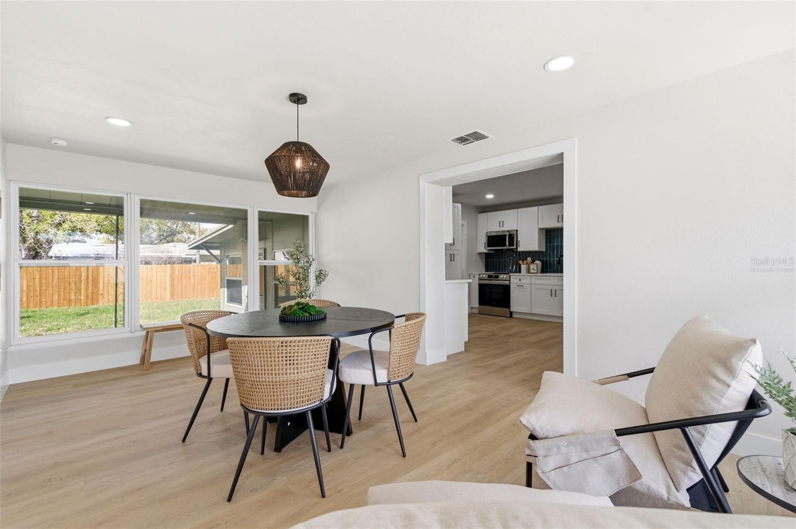 SIRMONS ESTATES - Residential