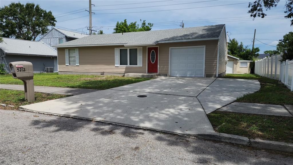 Photo of 5212 1st Avenue W, Bradenton, FL 34209 (MLS # A4667238)