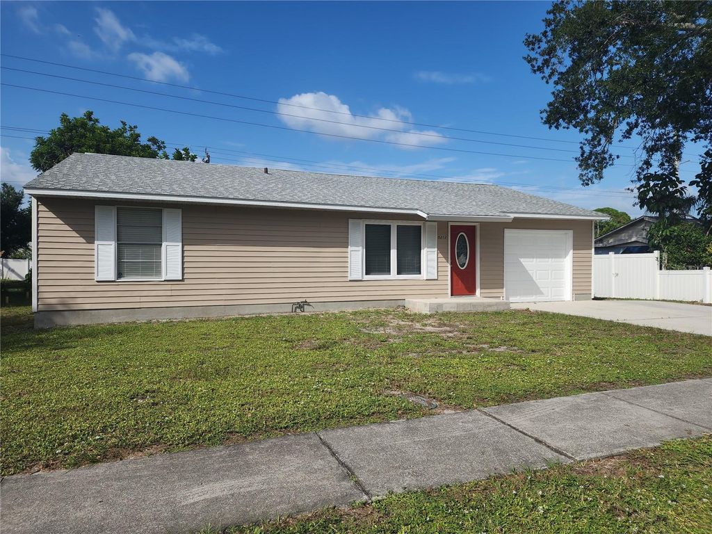 Photo of 5212 1st Avenue W, Bradenton, FL 34209 (MLS # A4667238)