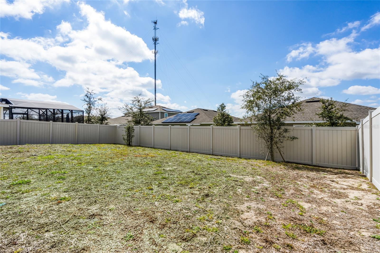 ESTATES AT LAKE HAMMOCK - Residential