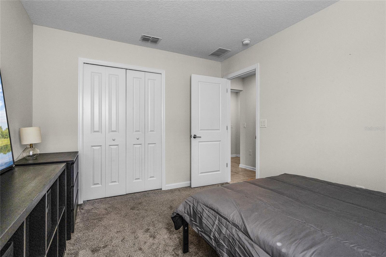 ESTATES AT LAKE HAMMOCK - Residential