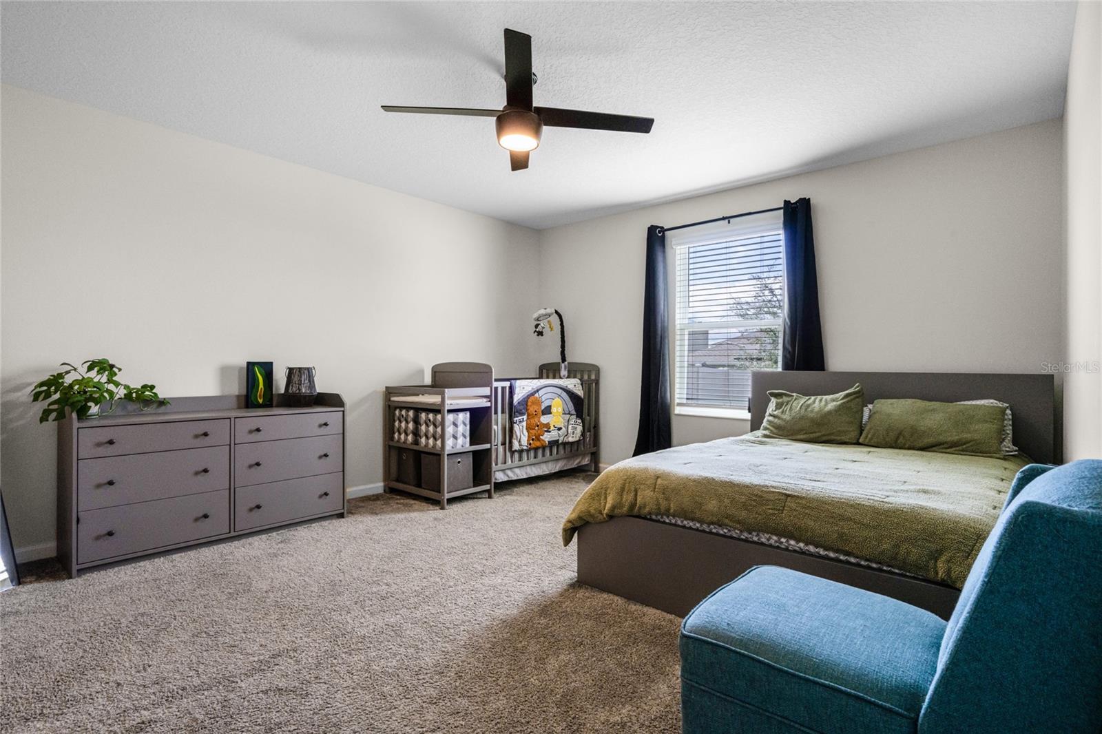 ESTATES AT LAKE HAMMOCK - Residential