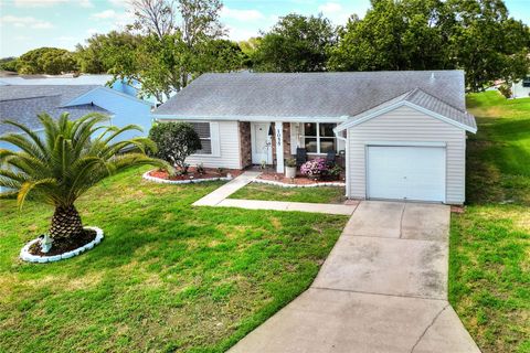 A home in LAKELAND