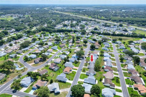 A home in LAKELAND