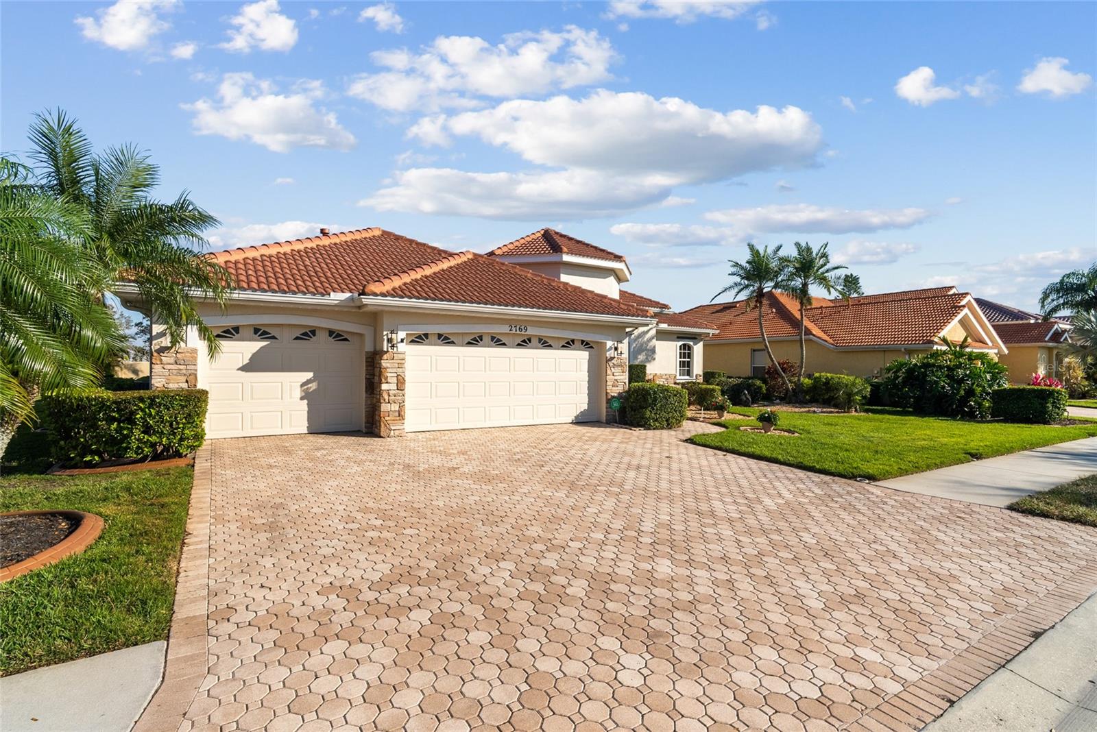 2769 HARVEST DRIVE