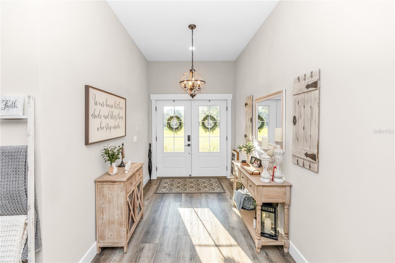 RIVER OAKS ESTATES - Residential