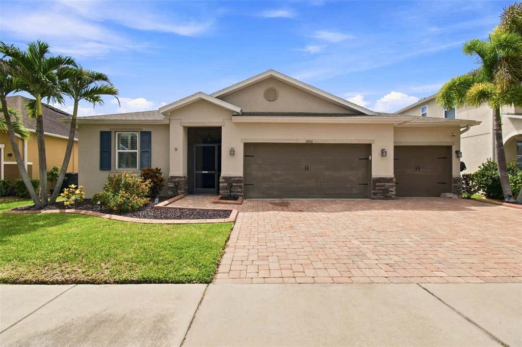 Photo of 11431 Brighton Knoll Loop, Riverview, FL 33579 (MLS # TB8543158)