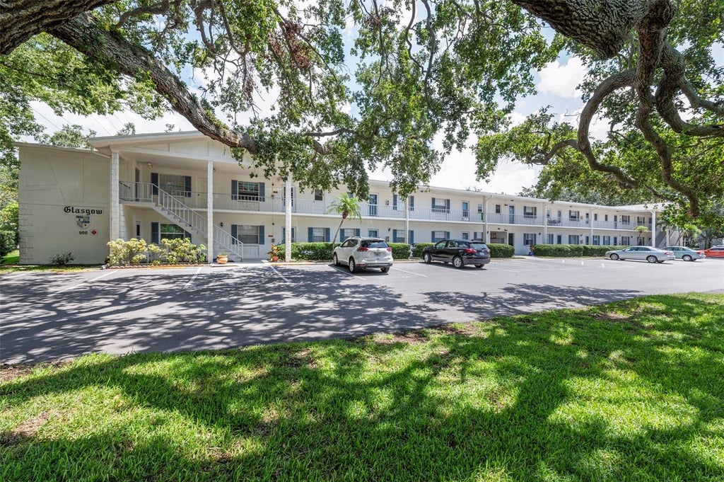 Photo of 500 Glennes Lane #206, Dunedin, FL 34698 (MLS # TB8534217)