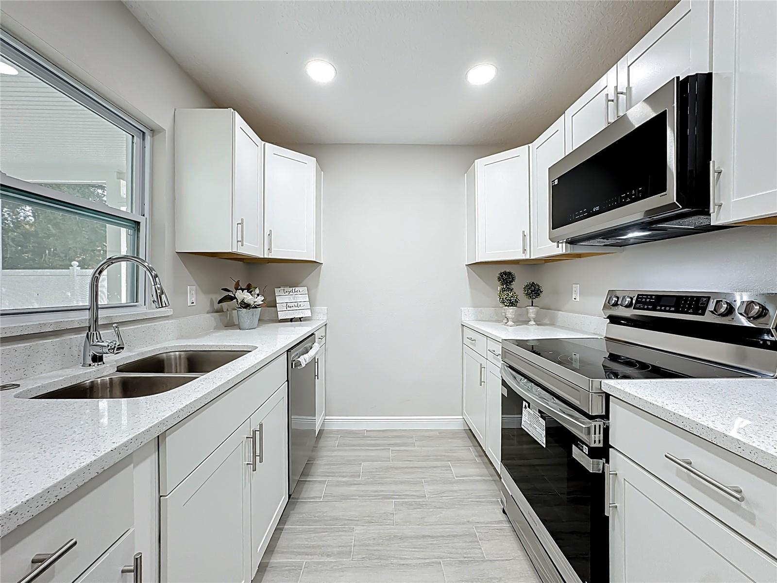 MALTBIE SHORES 1ST ADD - Residential