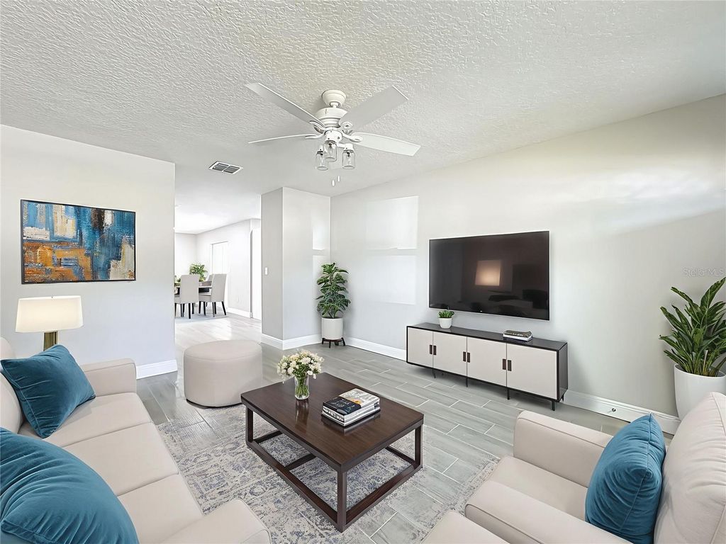 Photo of 871 Darwin Drive, Altamonte Springs, FL 32701 (MLS # O6350130)