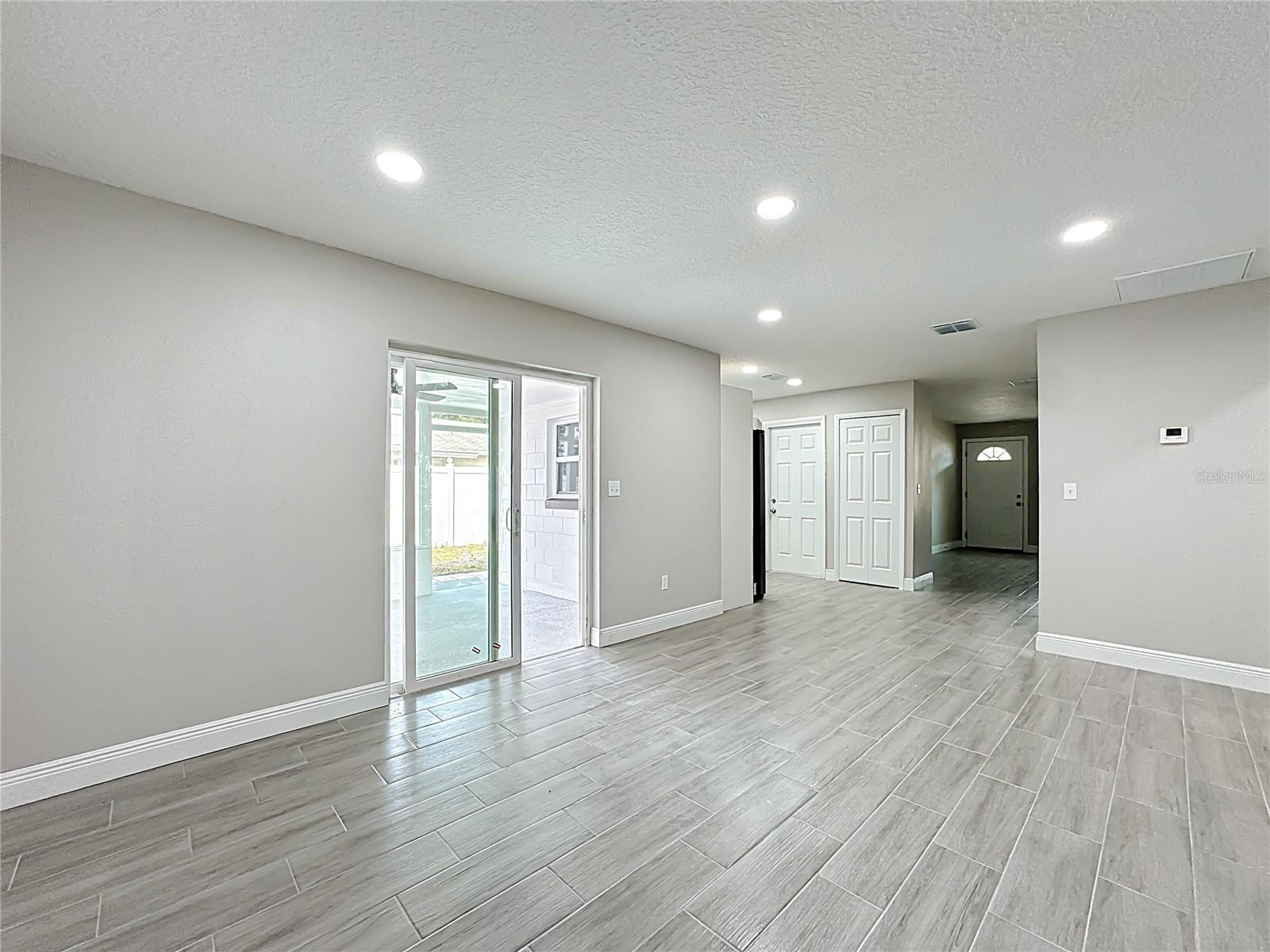 MALTBIE SHORES 1ST ADD - Residential