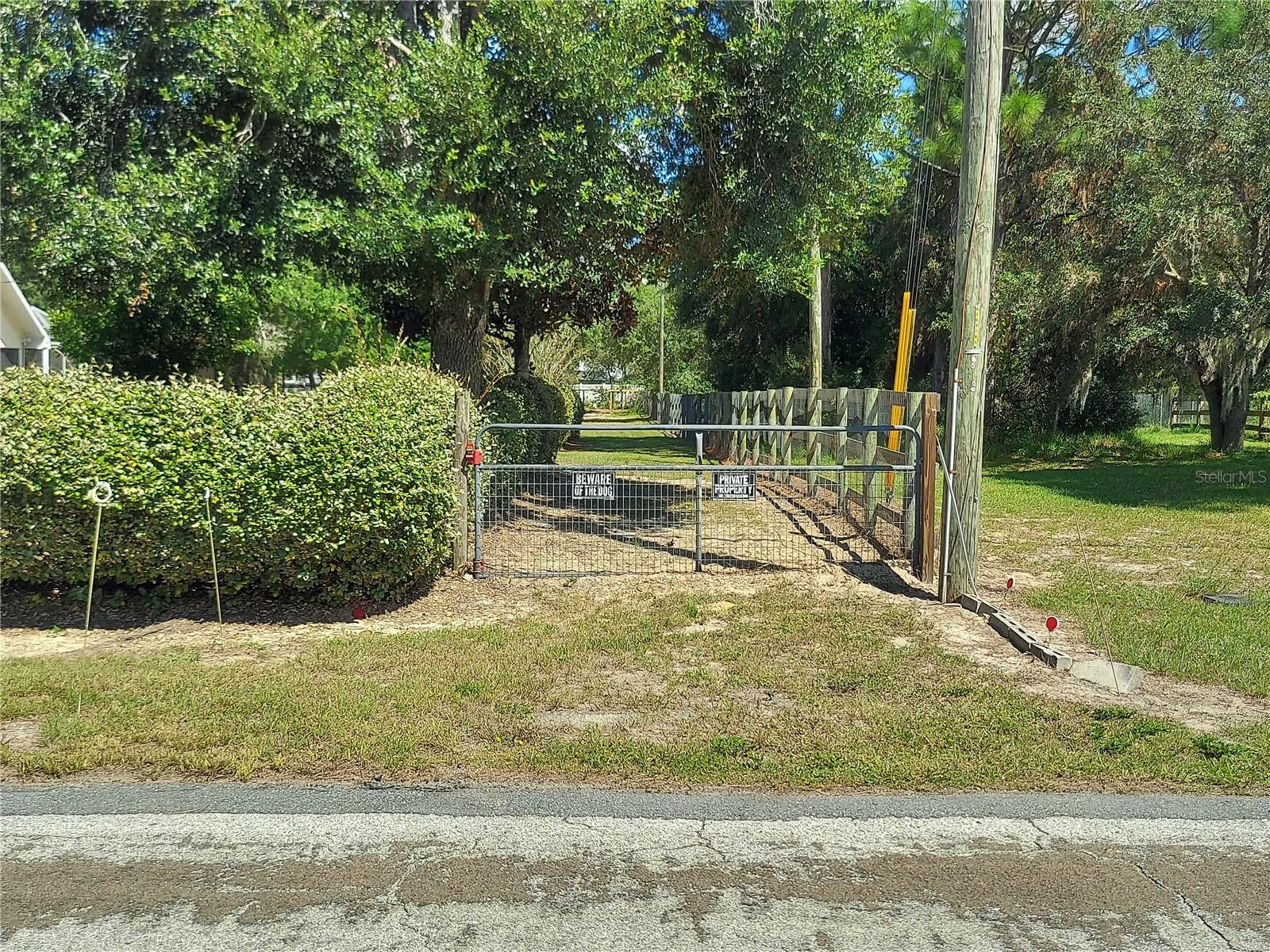 PINE RIDGE UNIT 03 - Residential