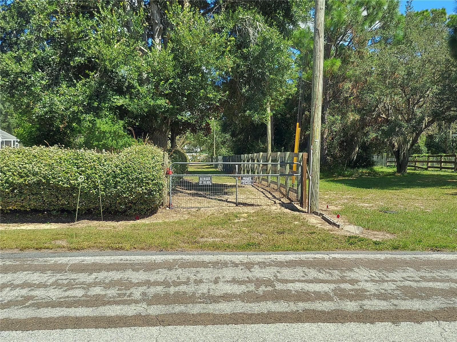 PINE RIDGE UNIT 03 - Residential