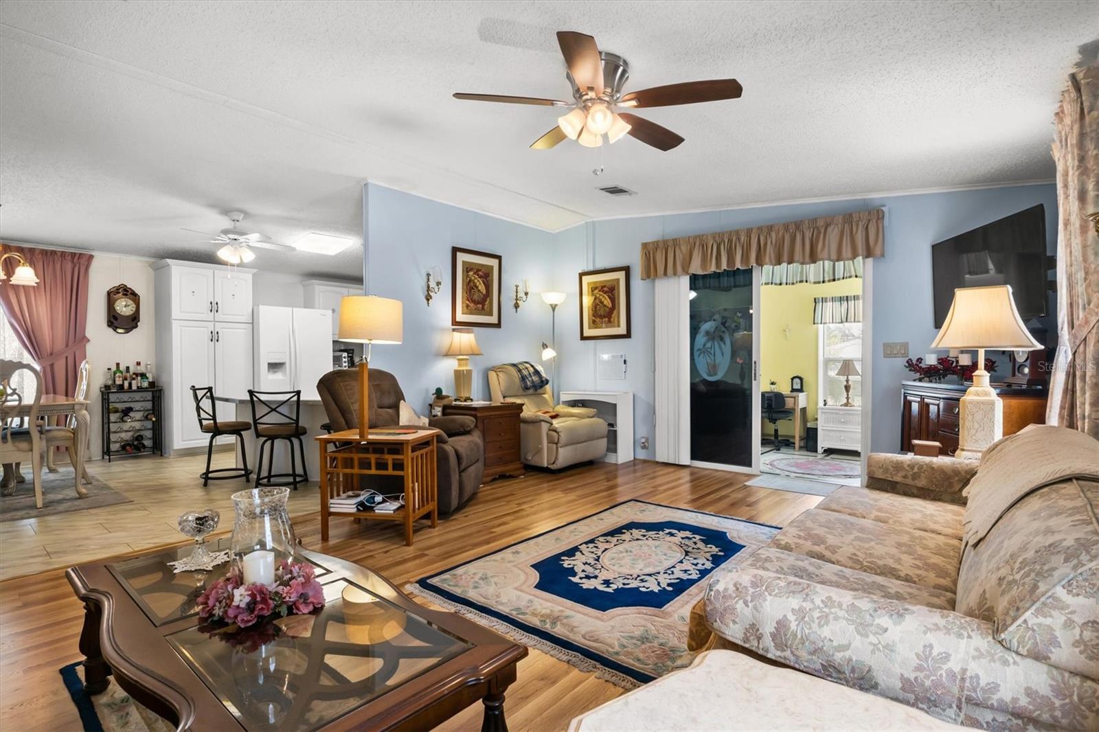 TWIN FOUNTAINS INC A CONDO MHP - Residential