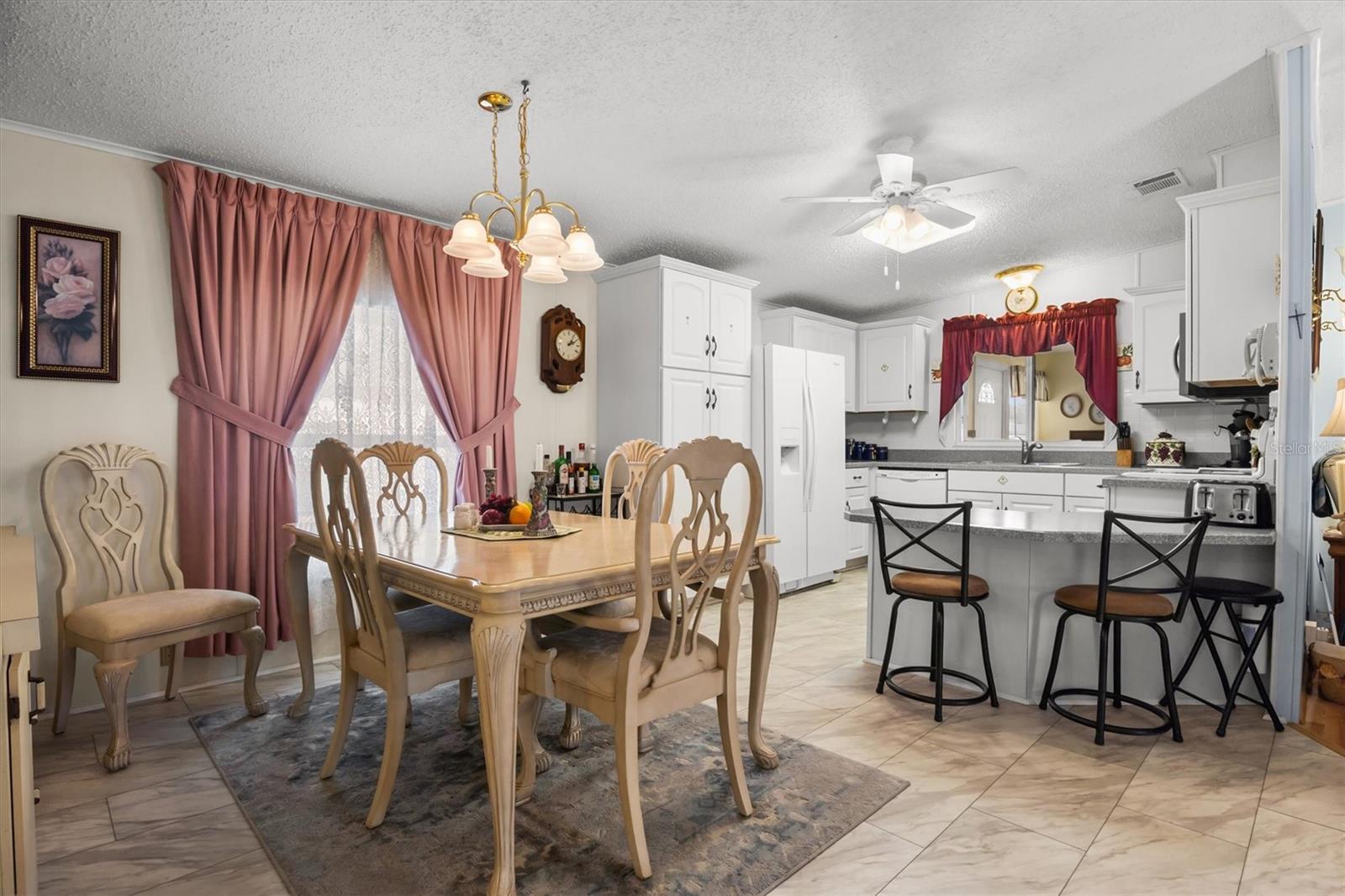 TWIN FOUNTAINS INC A CONDO MHP - Residential