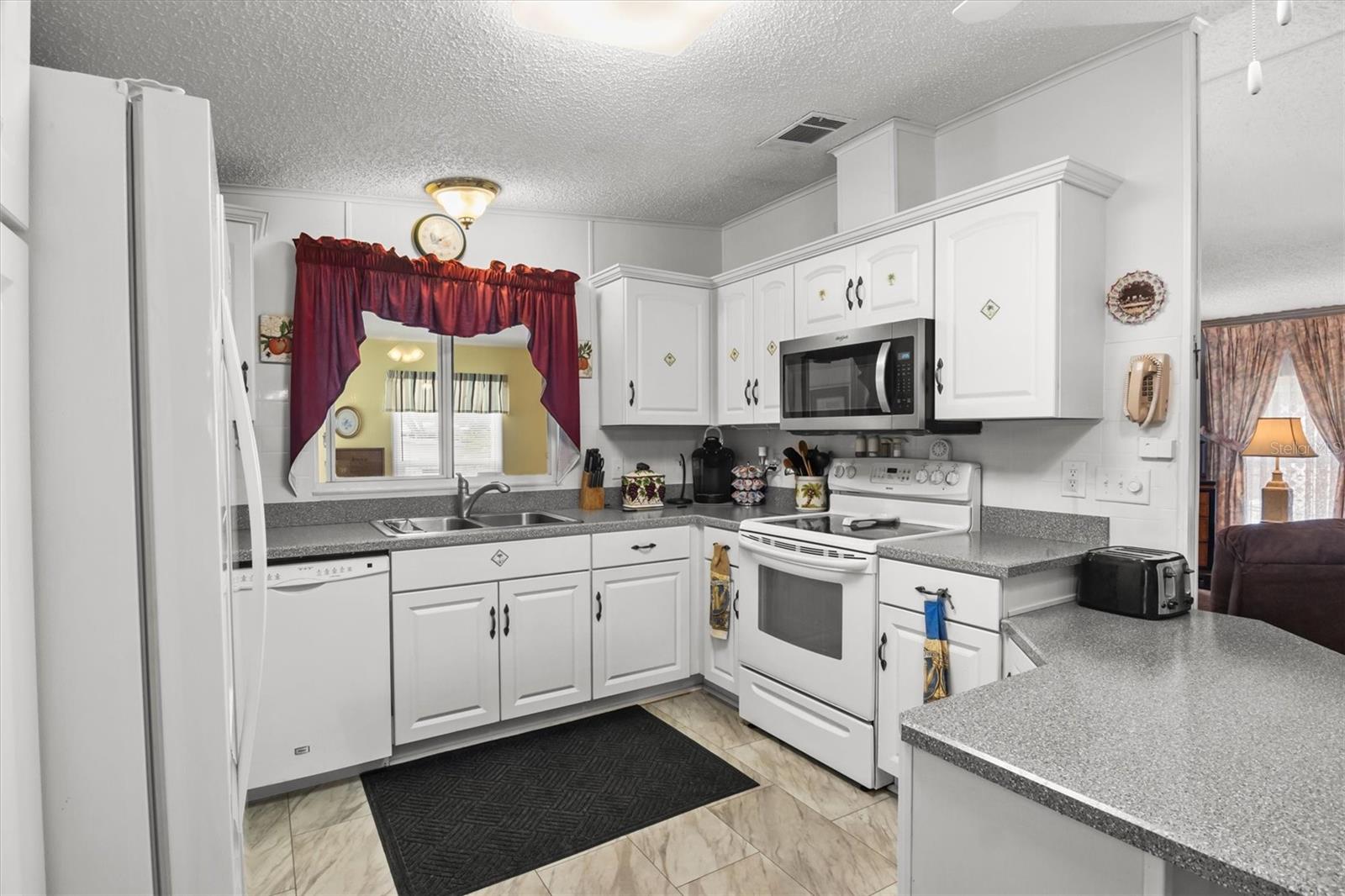 TWIN FOUNTAINS INC A CONDO MHP - Residential