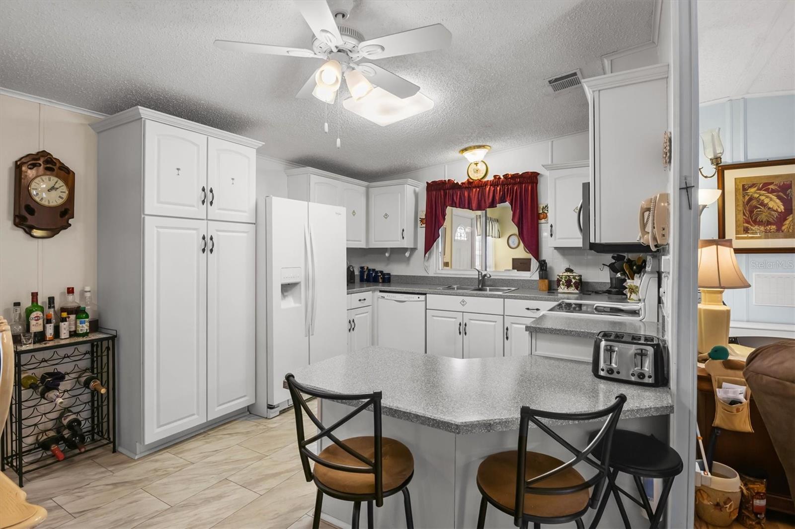 TWIN FOUNTAINS INC A CONDO MHP - Residential