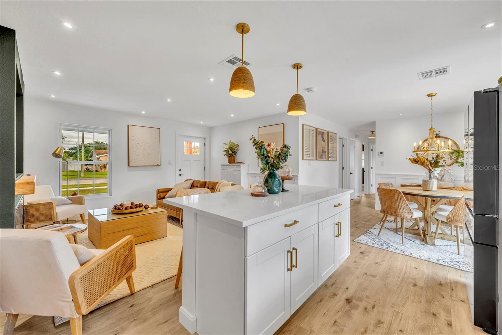 ENGELWOOD PARK - Residential