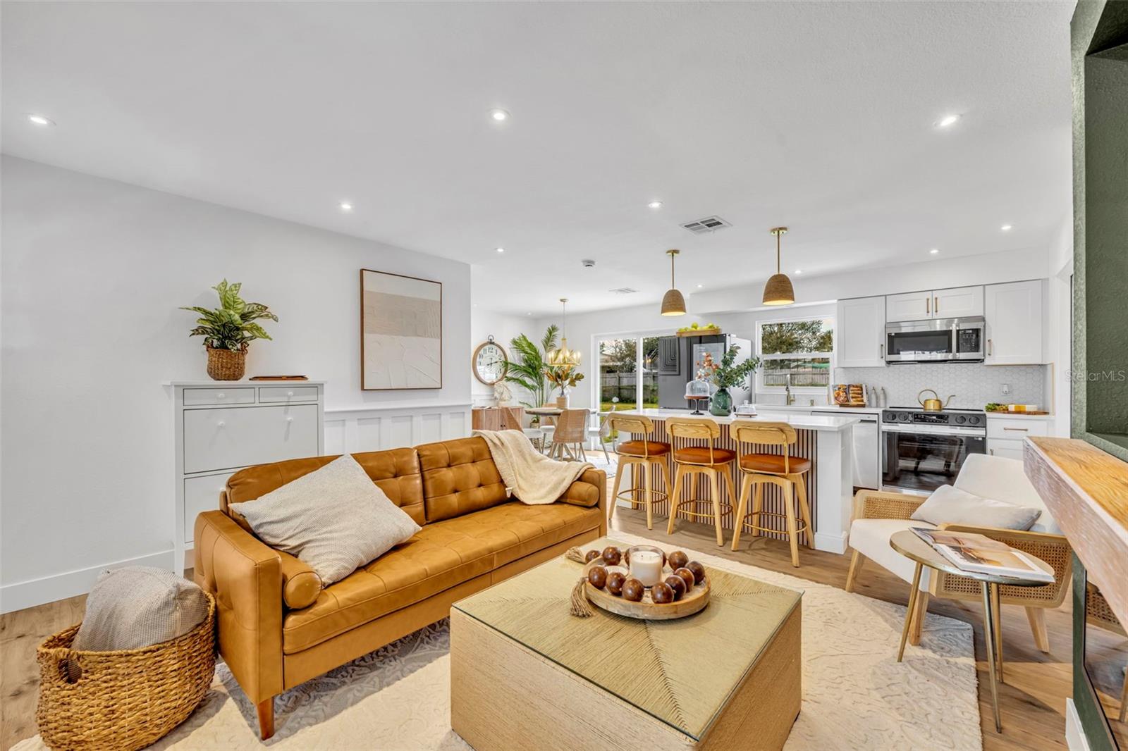 ENGELWOOD PARK - Residential