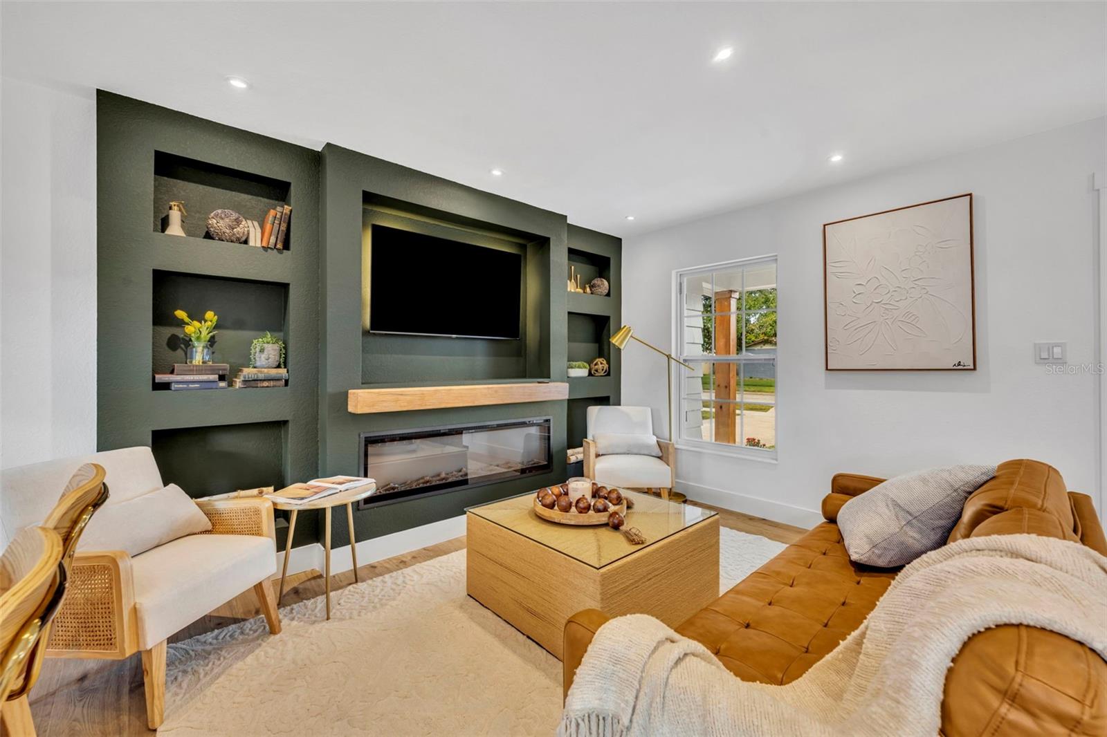 ENGELWOOD PARK - Residential