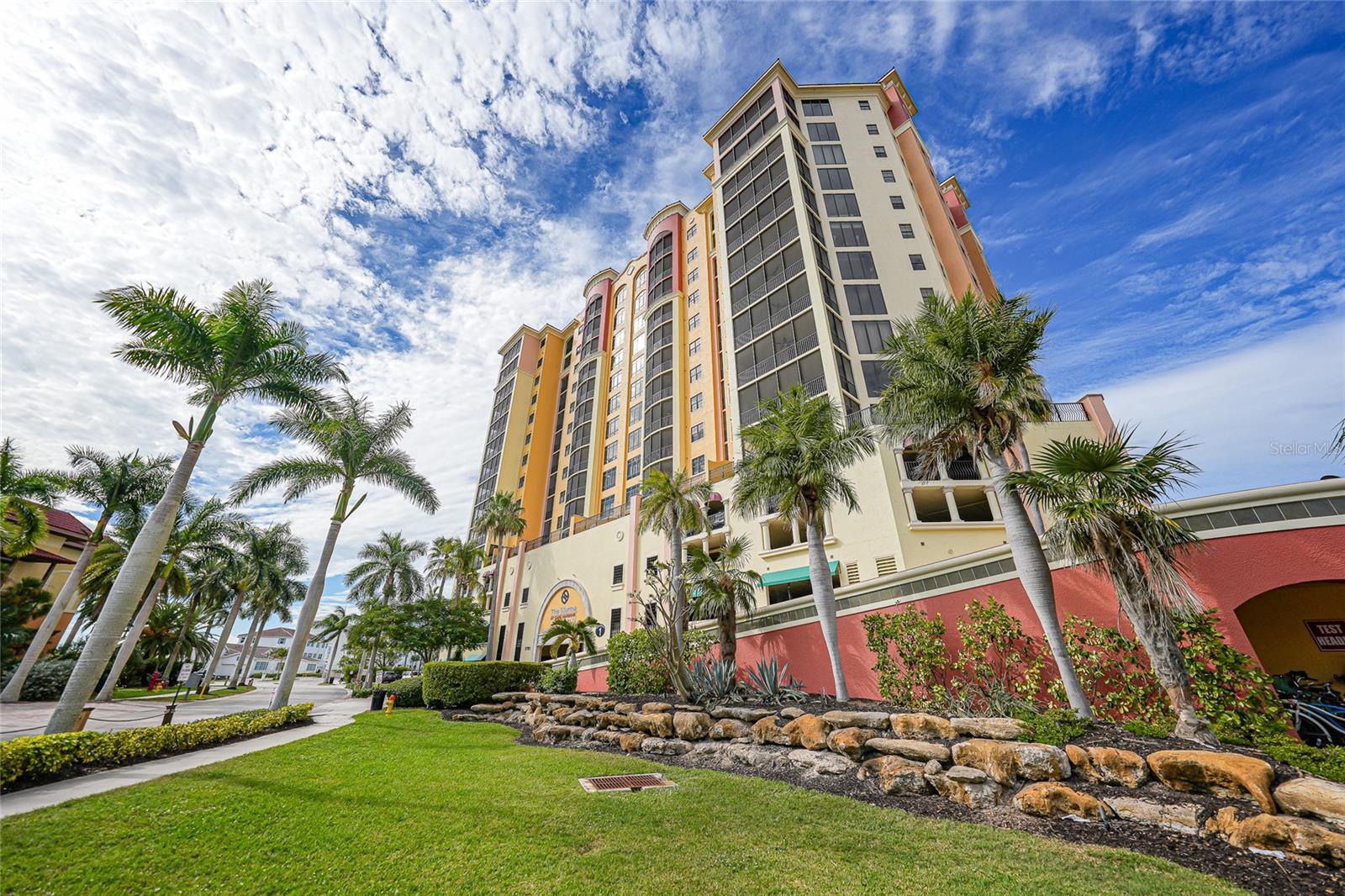 MARINA SOUTH/CAPE HARBOUR - Residential