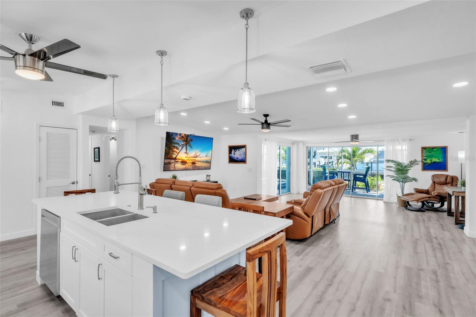 BAY PALMS ADD - Residential