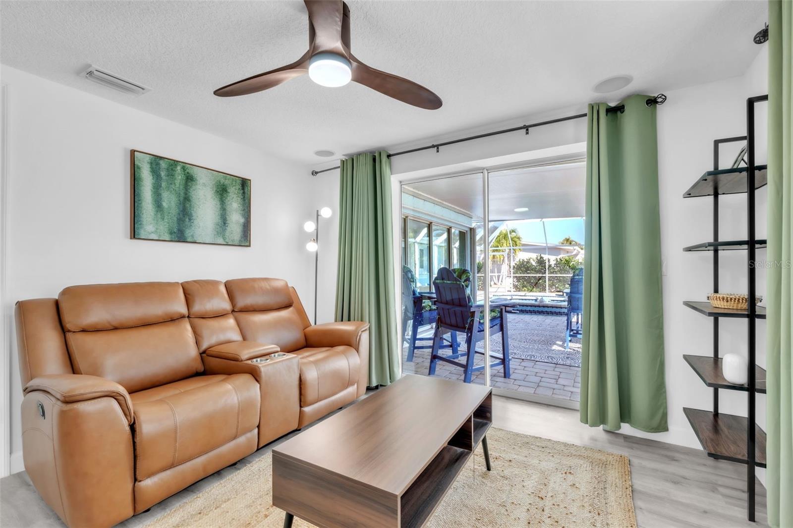 BAY PALMS ADD - Residential