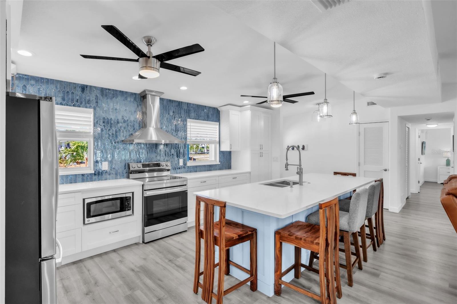 BAY PALMS ADD - Residential