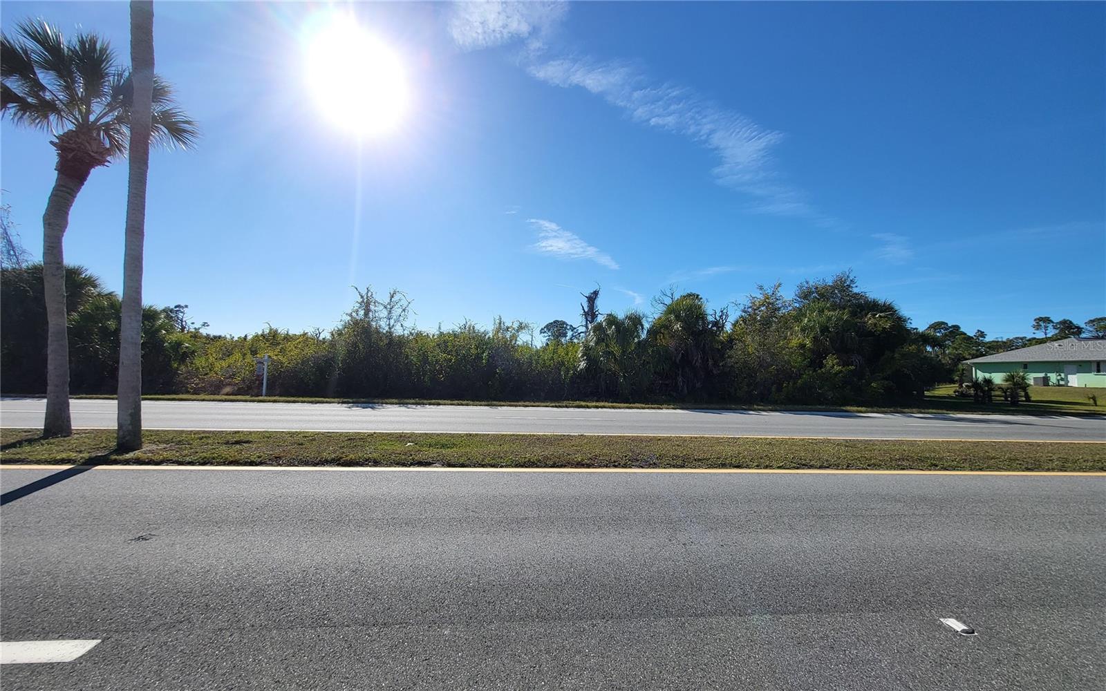 ROTONDA SHORES - Land