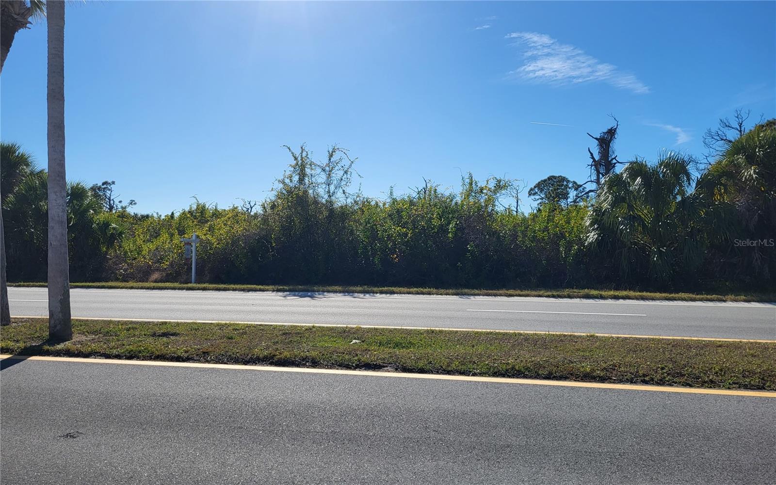 ROTONDA SHORES - Land