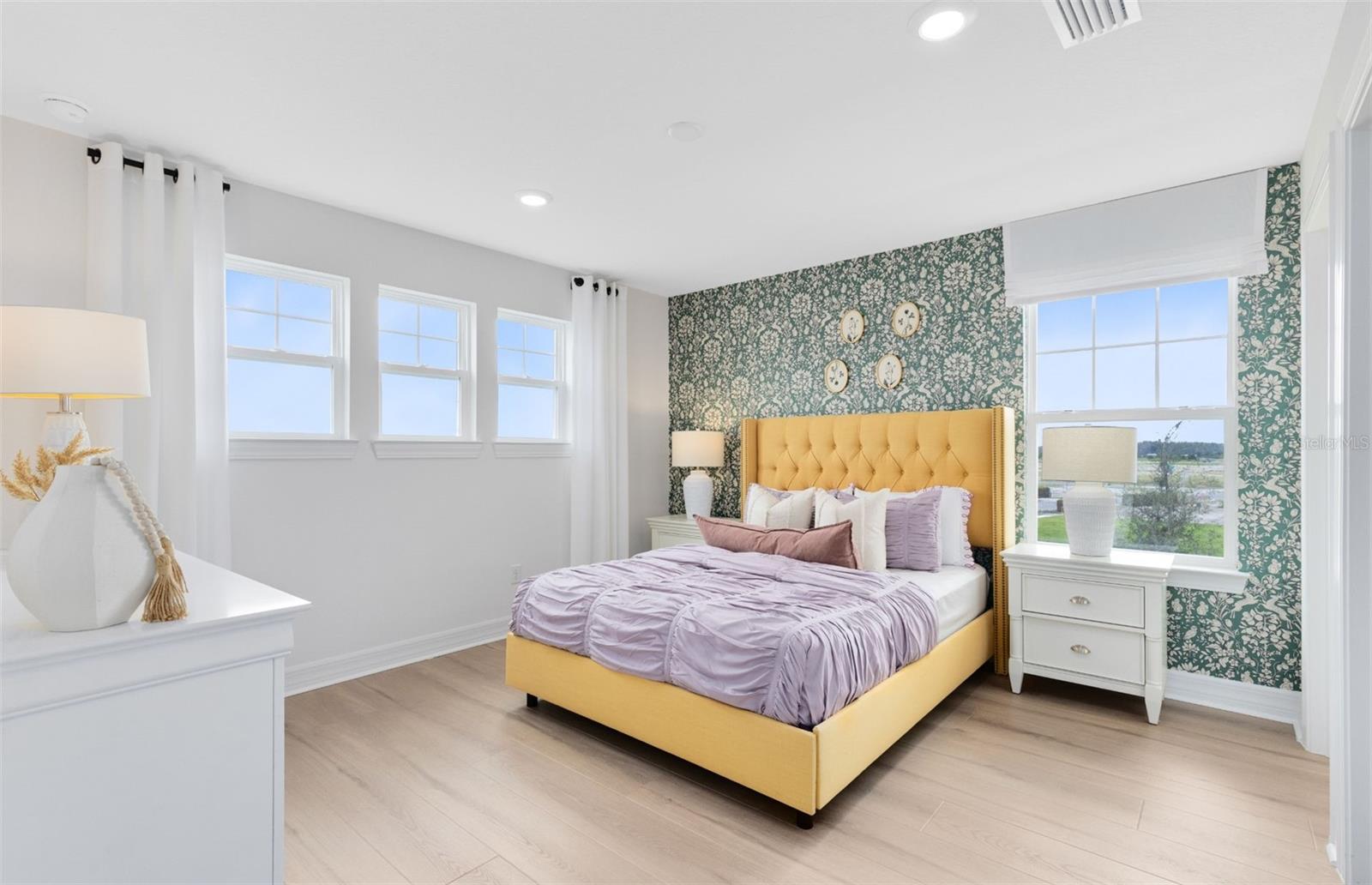 TWO RIVERS - Residential