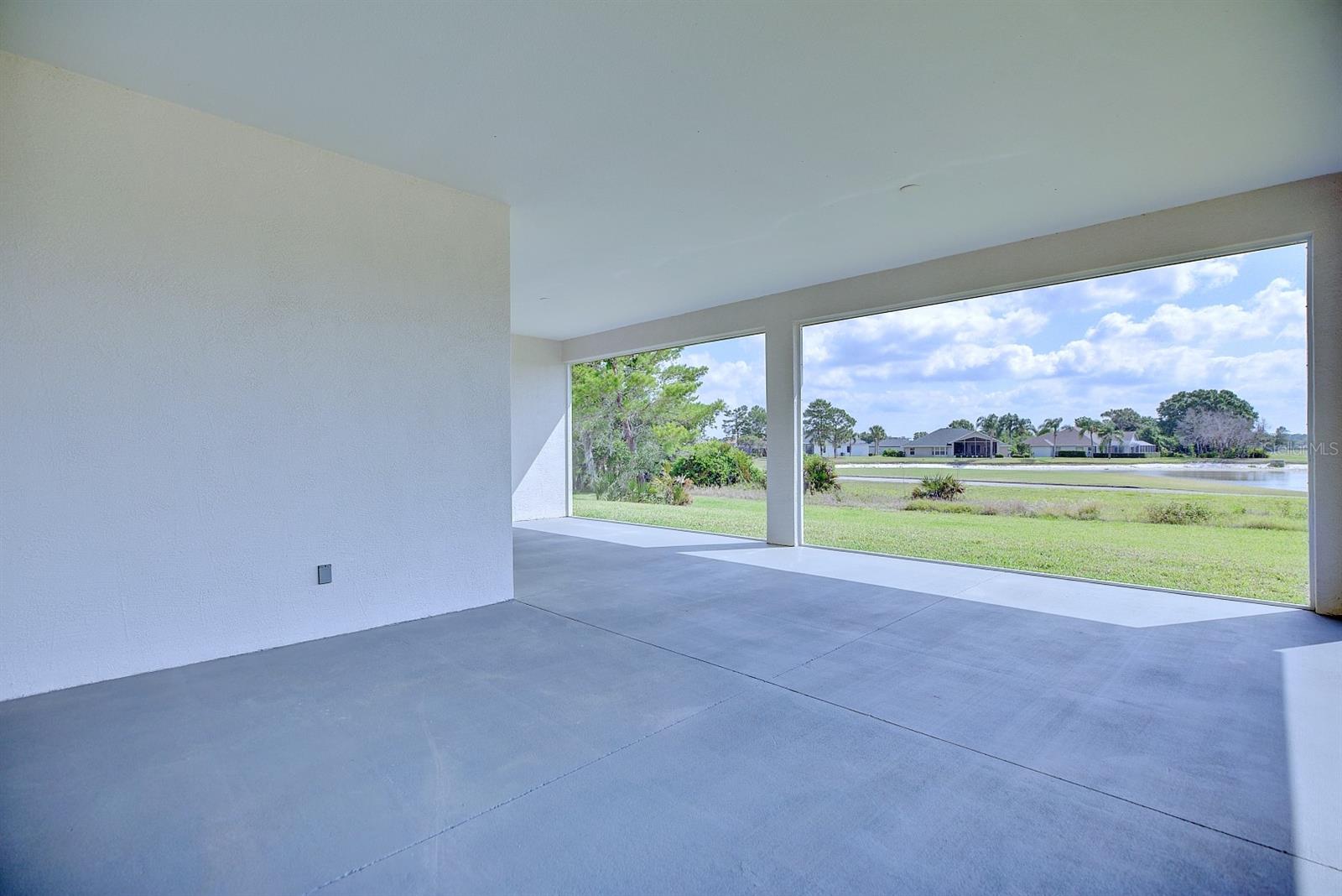 SUN N LAKE - Residential