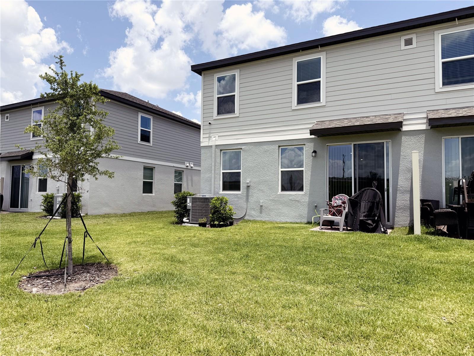 2086 CRAPE JASMINE LANE