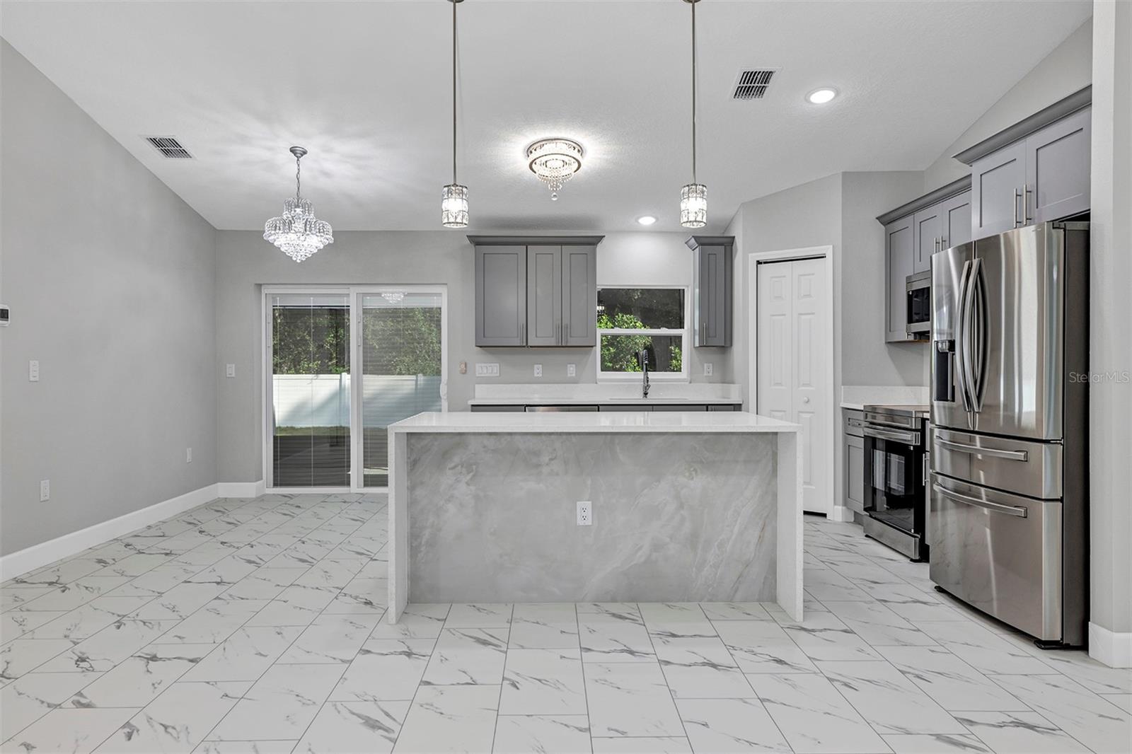 BELLEVIEW HEIGHTS ESTS (DIRT) - Residential