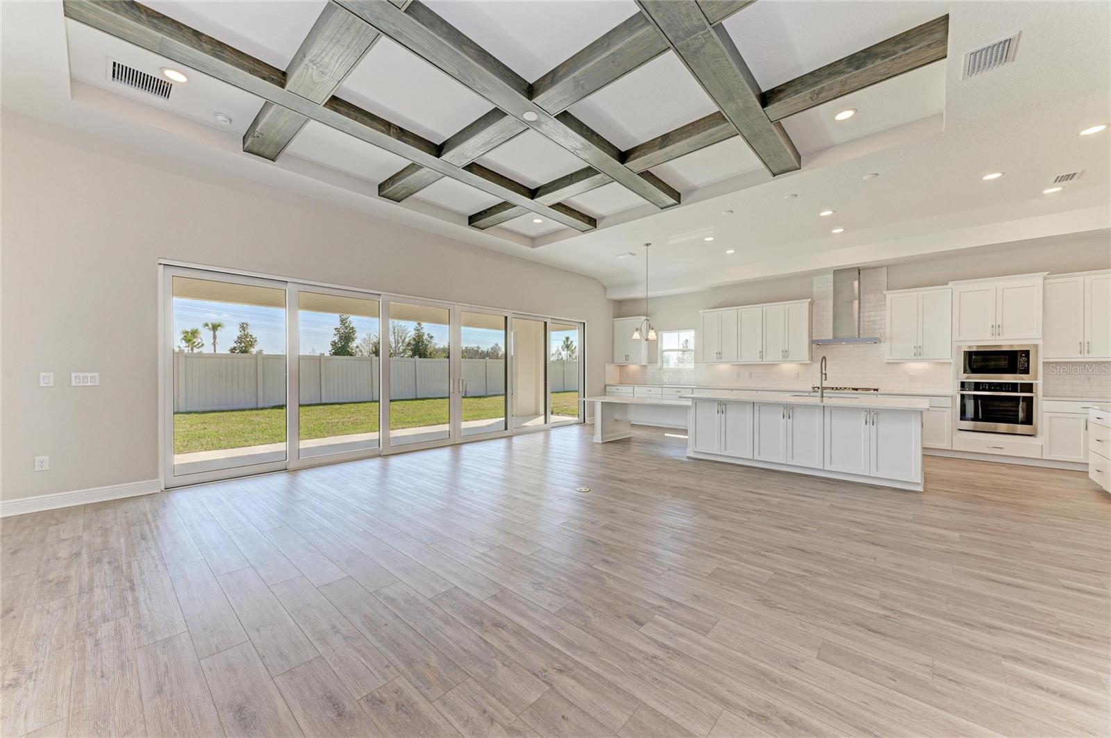 OAKFIELD TRAILS - Residential