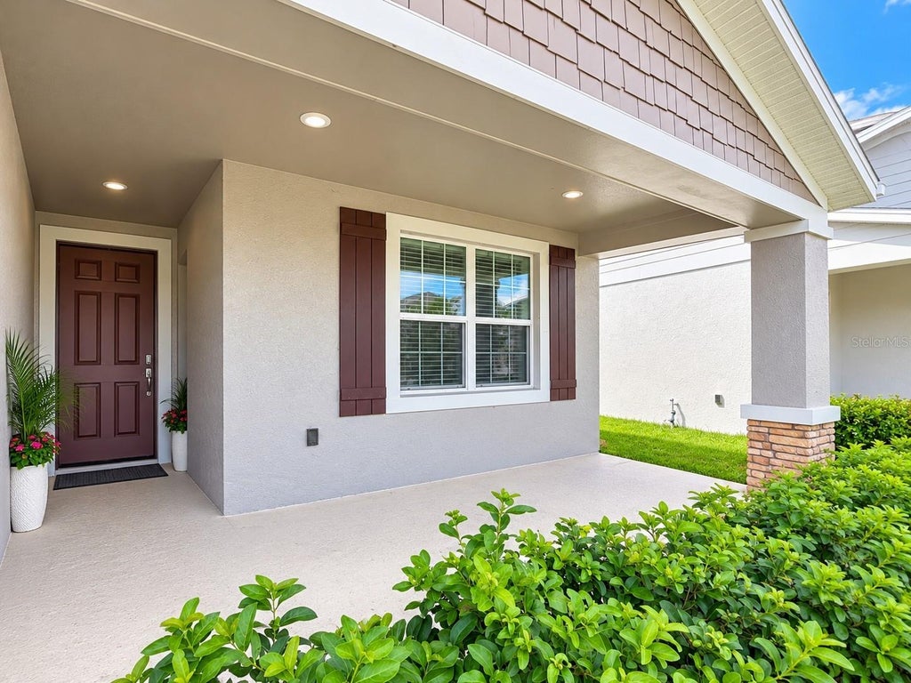 Photo of 546 Hatteras Road, Davenport, FL 33837 (MLS # S5157932)