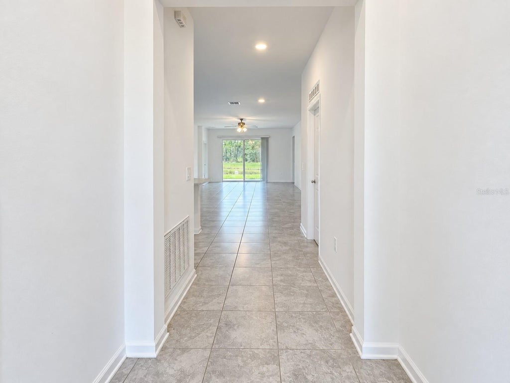 Photo of 546 Hatteras Road, Davenport, FL 33837 (MLS # S5157932)