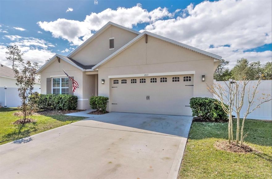 Nice Lot.  4 Bedroom home in a Cul De Sac. Enjoy all that NSB has to offer, plus Easy access to I 95 and I-4. ;Water: City