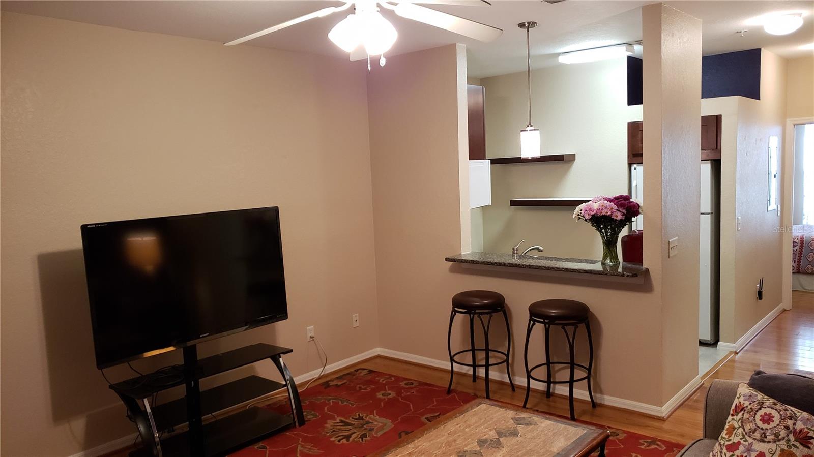 TAYLOR SQUARE - Residential