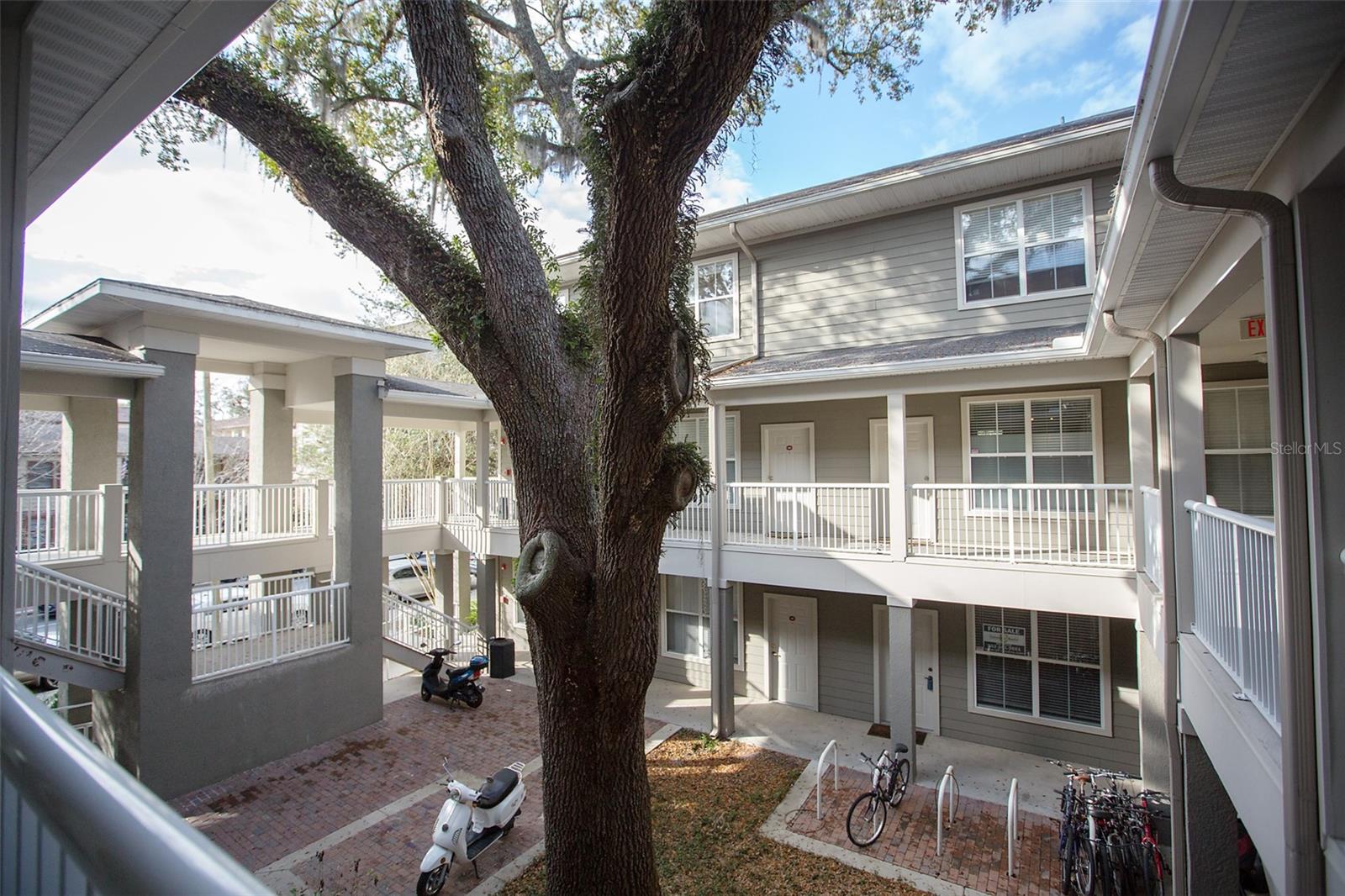 TAYLOR SQUARE - Residential