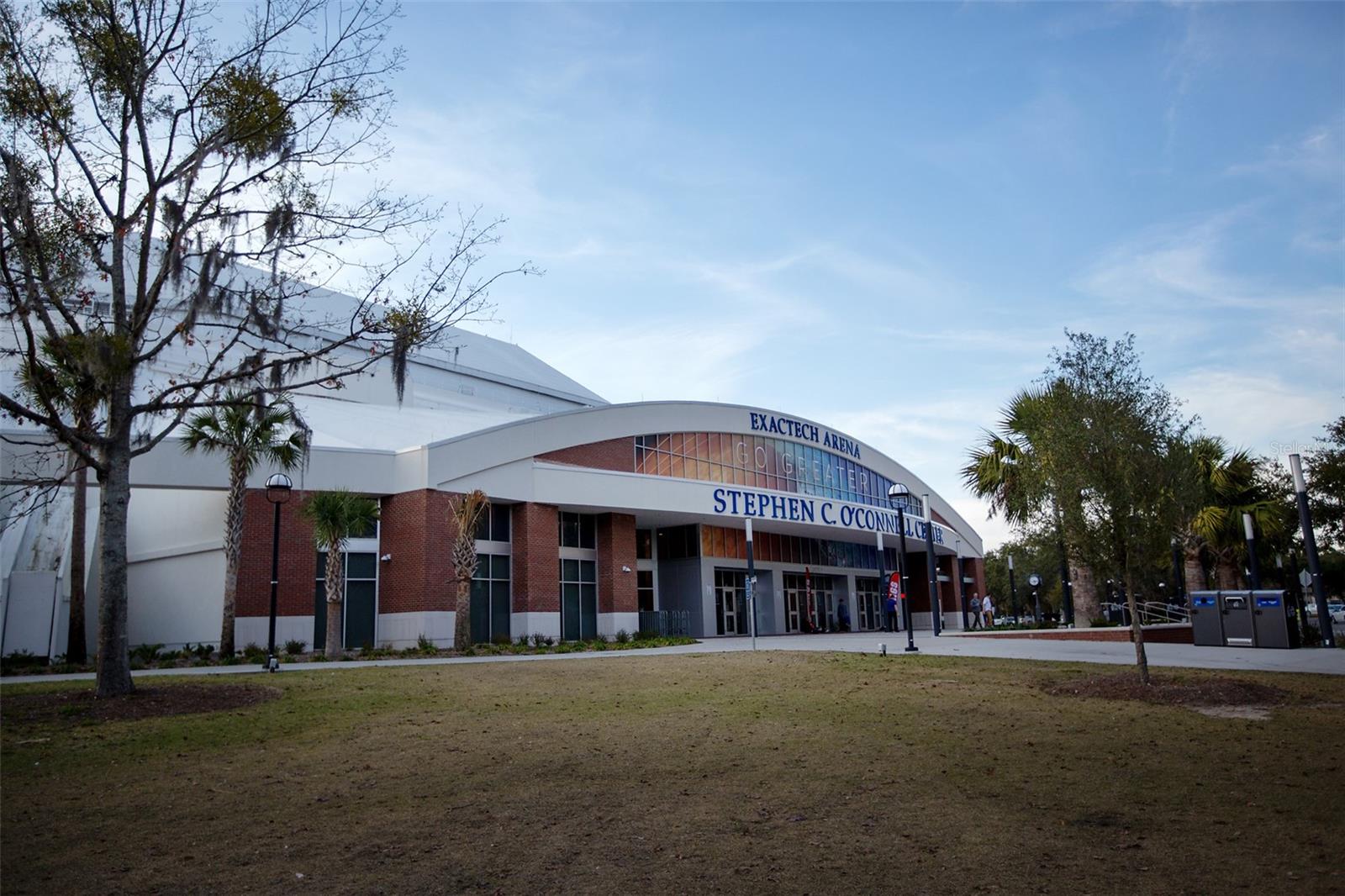 TAYLOR SQUARE - Residential