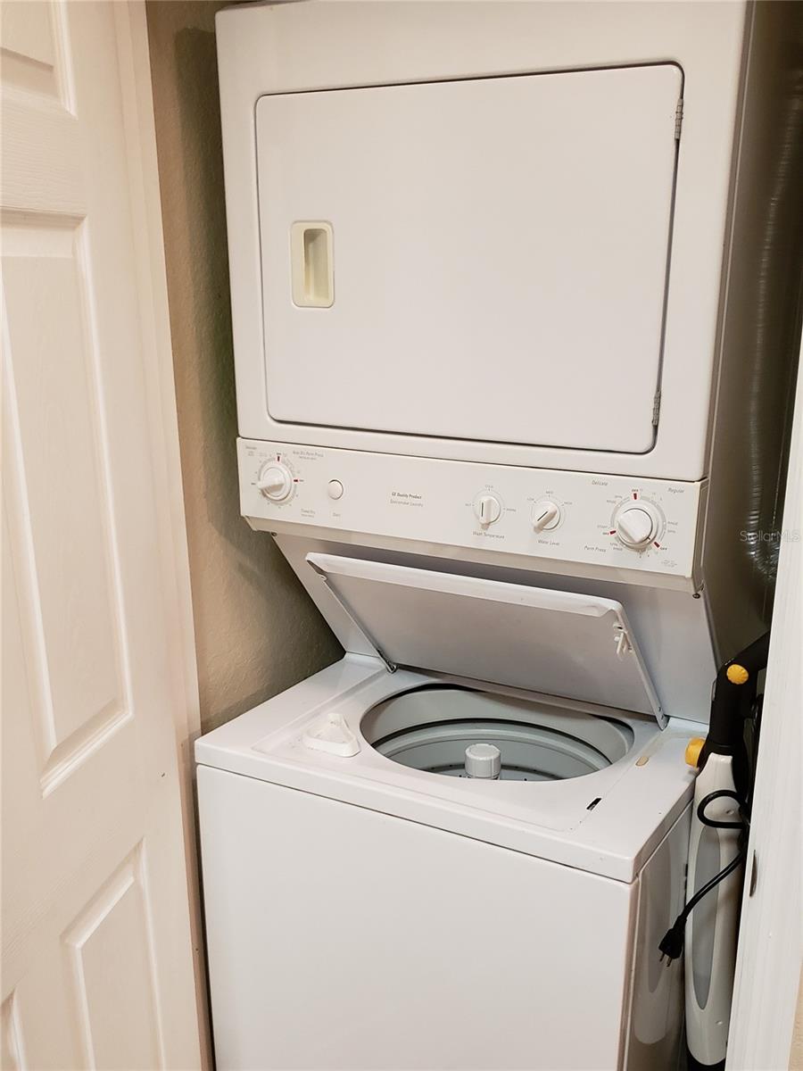 TAYLOR SQUARE - Residential